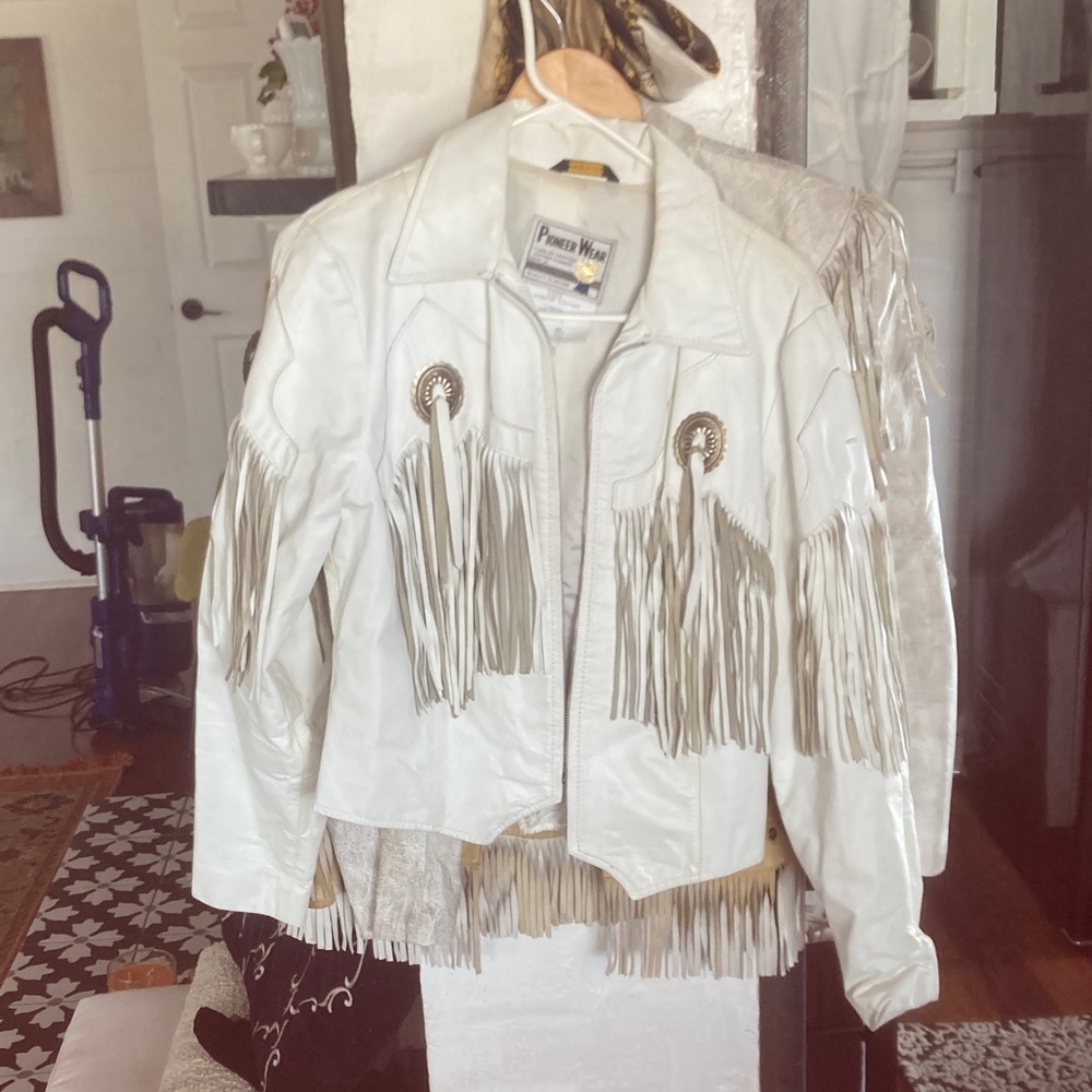 PIONEER White Fringe Leather Jacket with Western Conchos
